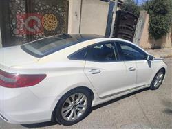 هیوندای ازێرا